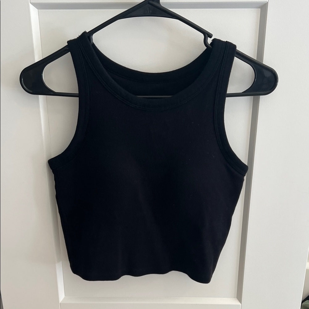 Black Ribbed Tank Top - Classic Women's Crop